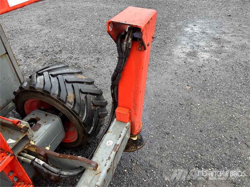 SkyJack SJ6826 RT Šķerveida pacēlāji