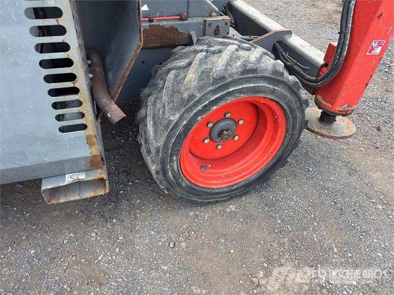 SkyJack SJ6826 RT Šķerveida pacēlāji