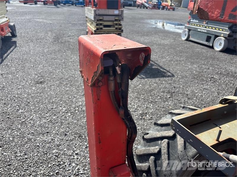 SkyJack SJ6826 RT Scissor lifts
