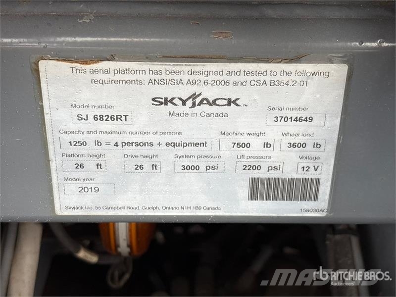 SkyJack SJ6826 RT Šķerveida pacēlāji