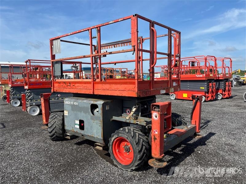 SkyJack SJ6826 RT Scissor lifts