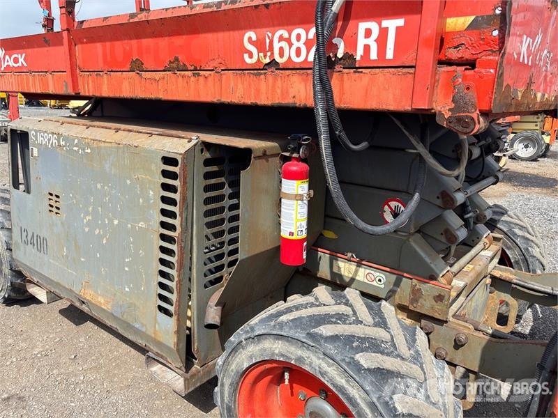 SkyJack SJ6826 RT Scissor lifts