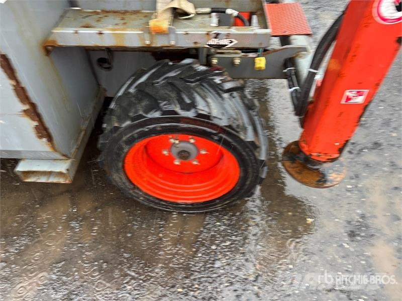 SkyJack SJ6832 RT Šķerveida pacēlāji