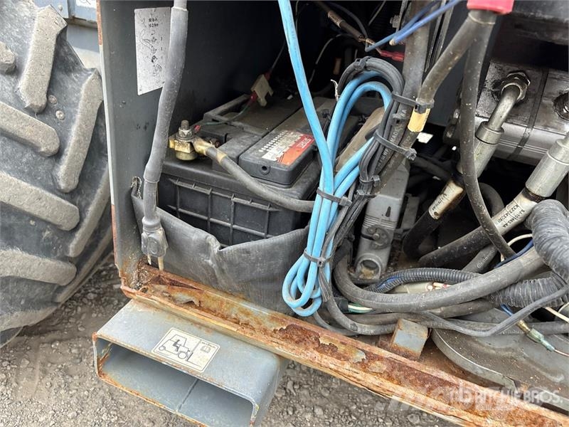 SkyJack SJ6832 RT Škaraste platforme