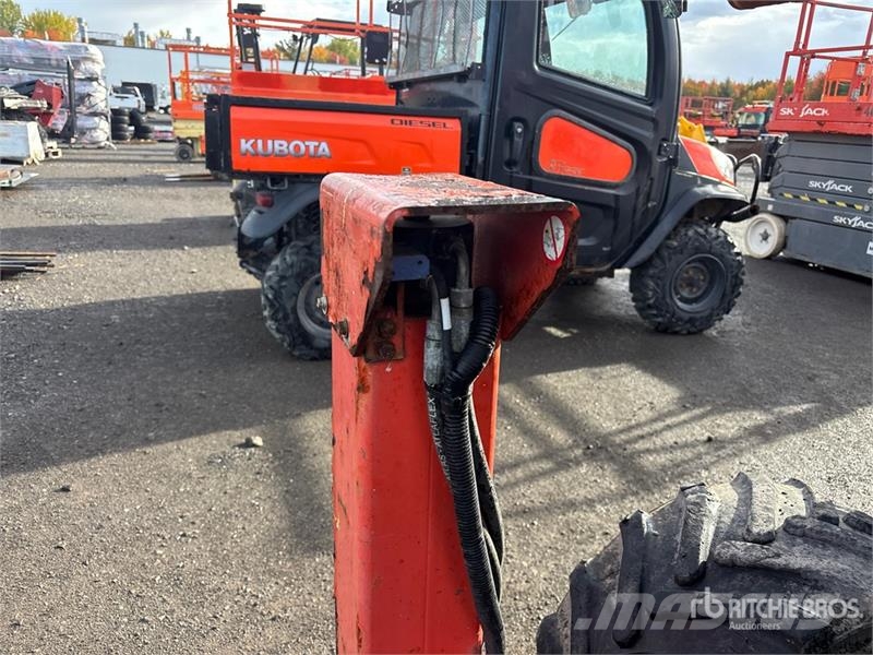 SkyJack SJ6832 RT Šķerveida pacēlāji