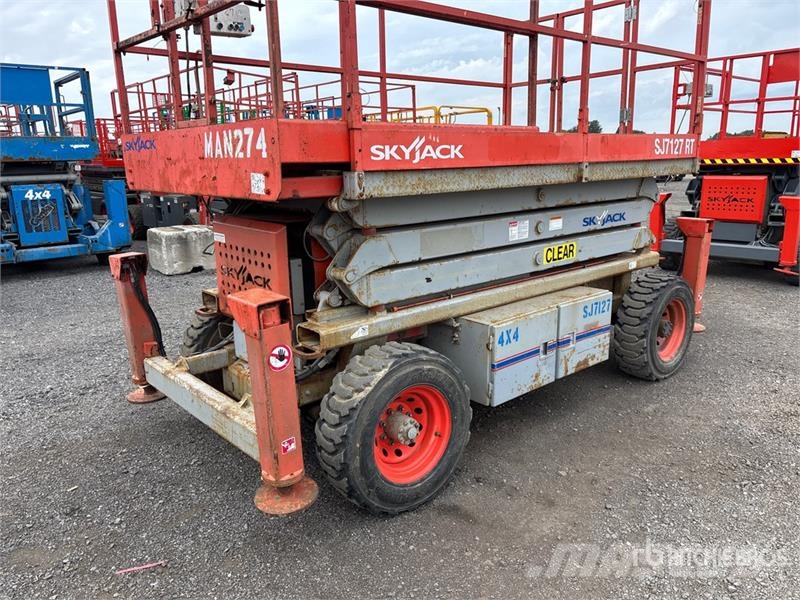 SkyJack SJ7127 RT Ножични работни платформи