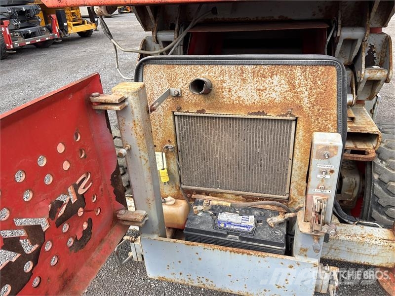 SkyJack SJ7127 RT Ножични работни платформи