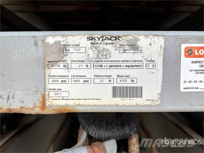 SkyJack SJ7127 RT Ножични работни платформи