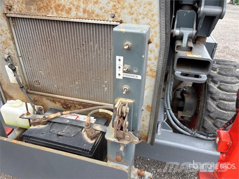 SkyJack SJ7127 RT Ножични работни платформи