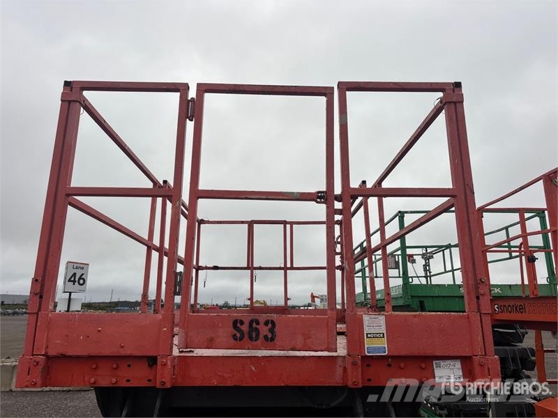 SkyJack SJ7135 Scissor lifts