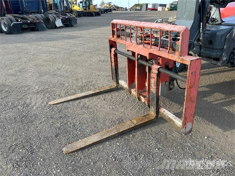 SkyJack SJ843TH Telehandler مناولات متداخلة