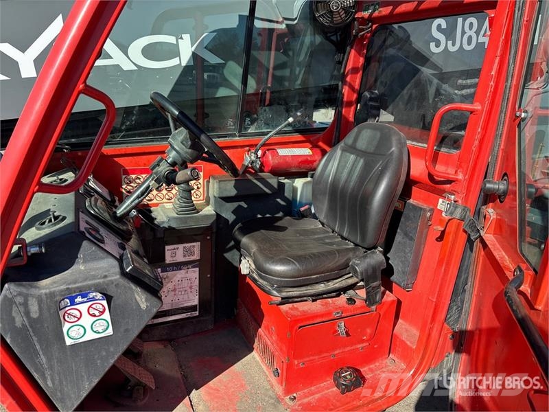 SkyJack SJ843TH Telehandler 伸缩臂叉装车|叉装车
