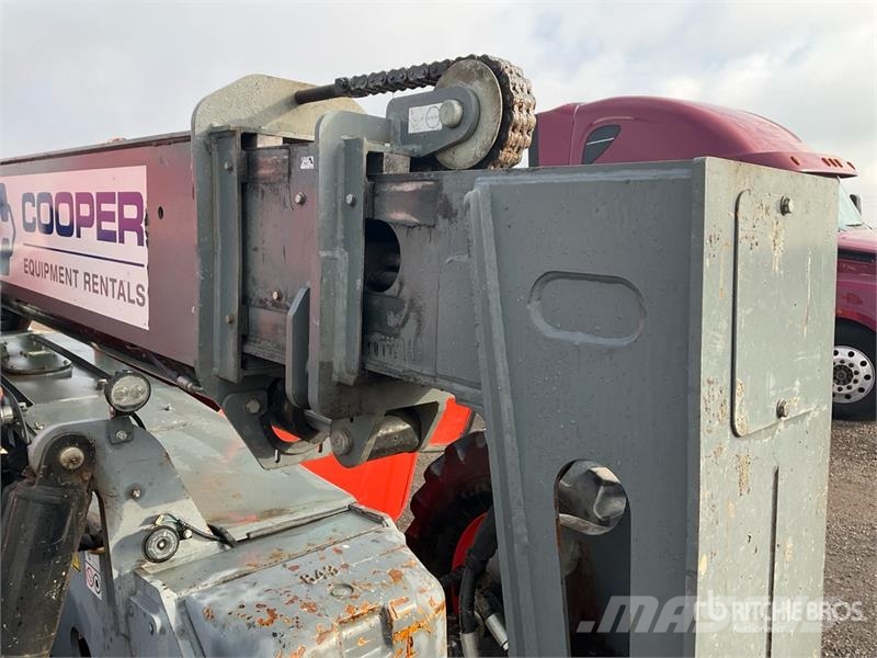 SkyJack SJ843TH Telehandler Телескопични товарачи