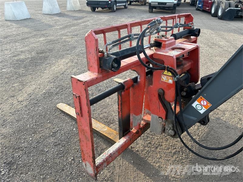 SkyJack SJ843TH Telehandler مناولات متداخلة
