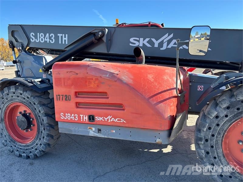 SkyJack SJ843TH Telehandler 伸缩臂叉装车|叉装车