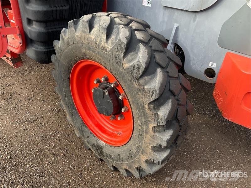 SkyJack SJ843TH Telehandler Телескопични товарачи