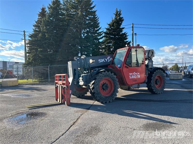 SkyJack SJ843TH Telehandler Teleskoplader