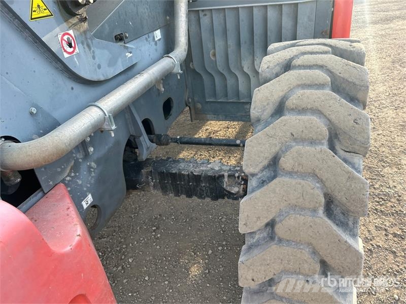 SkyJack SJ843TH Telehandler مناولات متداخلة