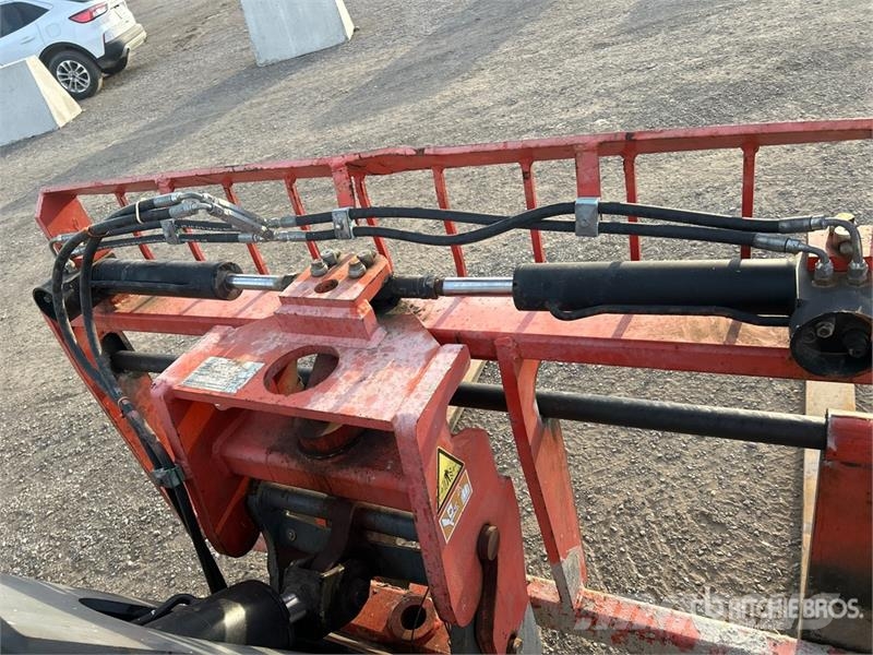 SkyJack SJ843TH Telehandler مناولات متداخلة