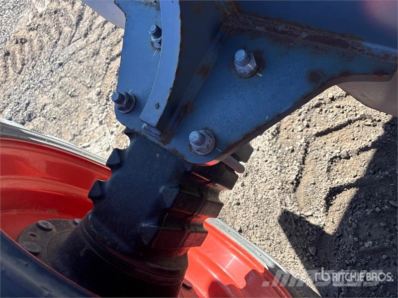 SkyJack SJ85AJ 4WD Diesel Articulating Boom Lift رافعات سلة مفصلية