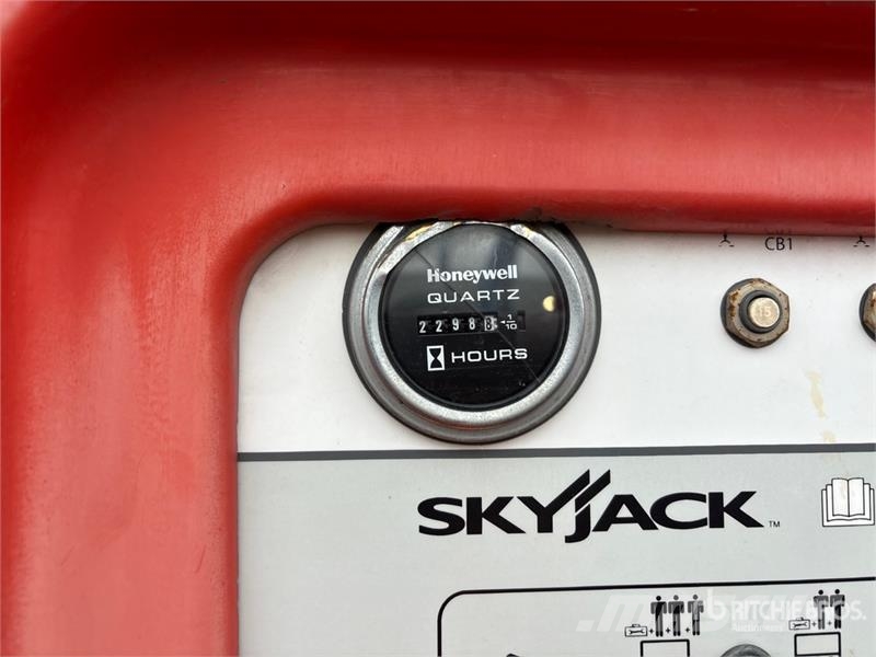 SkyJack SJ86T 4WD Diesel Telescopic Boom Lift Telescopic boom lifts