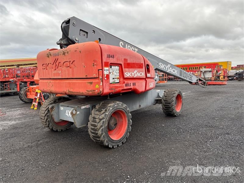 SkyJack SJ86T 4WD Diesel Telescopic Boom Lift Teleskopbühnen