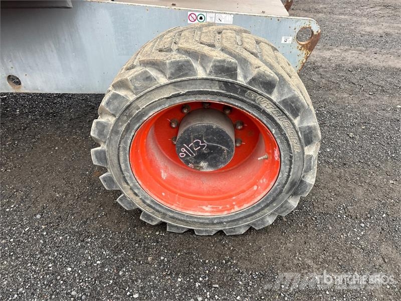 SkyJack SJ86T 4WD Diesel Telescopic Boom Lift Teleskopbühnen