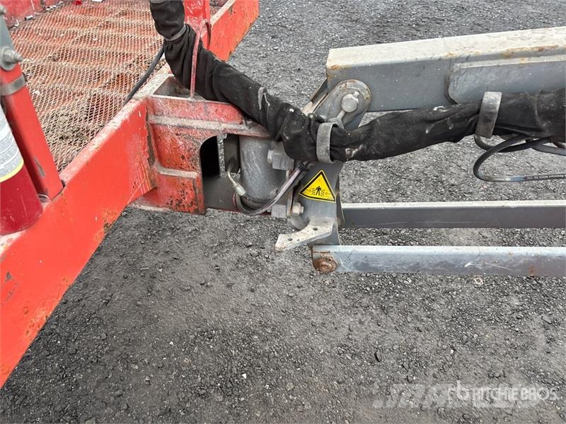 SkyJack SJ86T 4WD Diesel Telescopic Boom Lift Teleskopbühnen