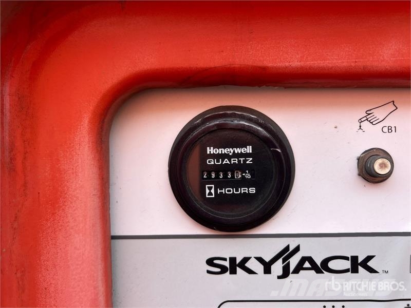 SkyJack SJ86T 4WD Diesel Telescopic Boom Lift Teleskopbühnen