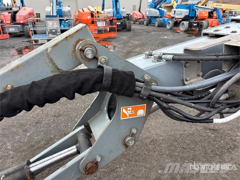 SkyJack SJ86T 4WD Diesel Telescopic Boom Lift Telescopic boom lifts