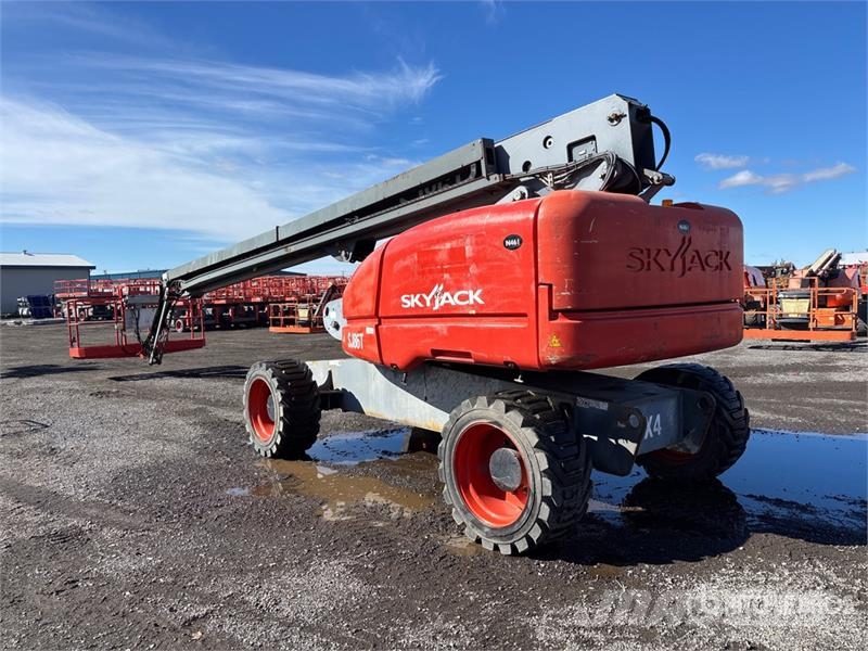 SkyJack SJ86T 4WD Diesel Telescopic Boom Lift Teleskop bomliftar