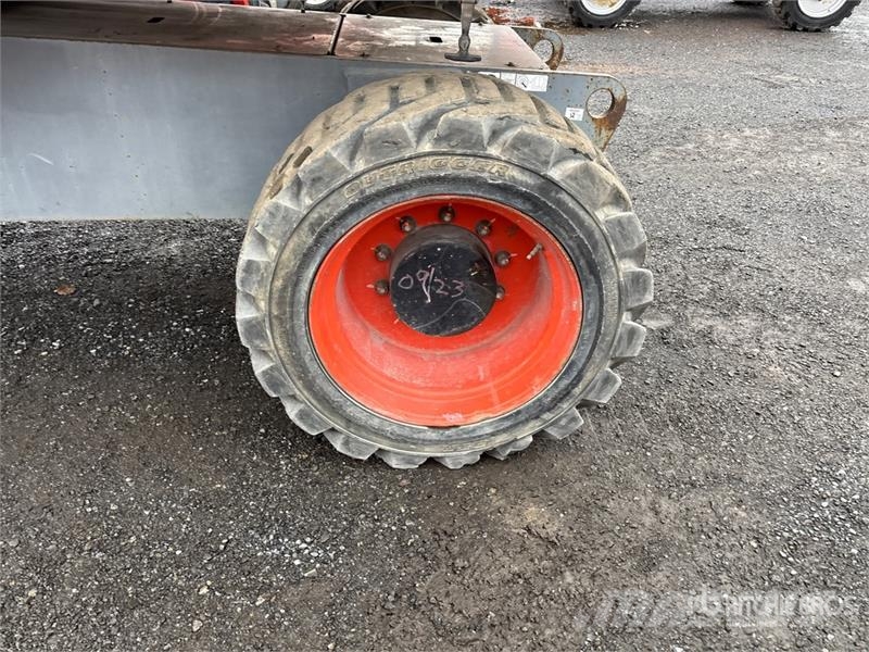 SkyJack SJ86T 4WD Diesel Telescopic Boom Lift Teleskopbühnen