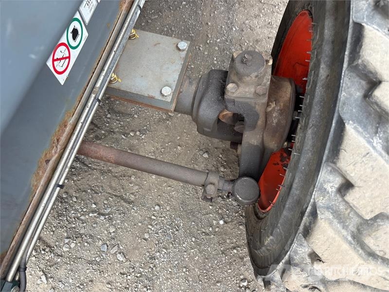 SkyJack SJ8841 RT Škaraste platforme