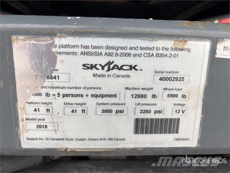 SkyJack SJ8841 RT Scissor lifts
