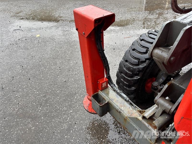 SkyJack SJ9250 4x4 Dual Fuel Scissor Lift Škaraste platforme