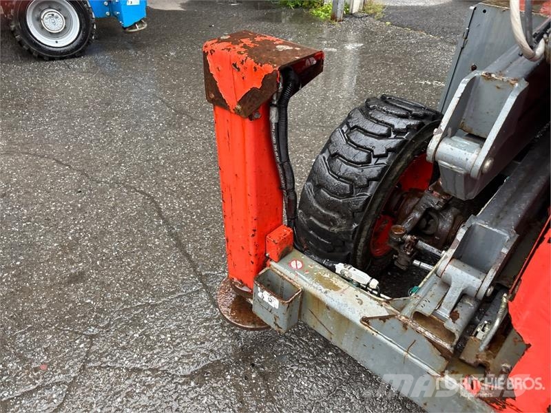 SkyJack SJ9250 RT Piattaforme a pantografo