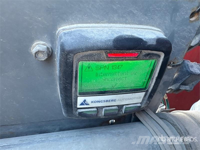 SkyJack SJ9250 RT Šķerveida pacēlāji