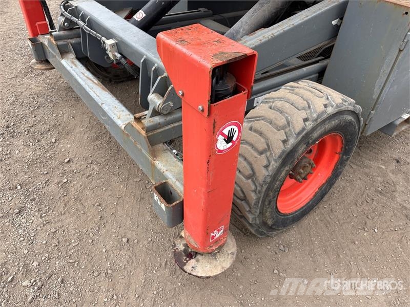 SkyJack SJ9250 RT Škaraste platforme