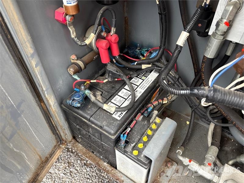 SkyJack SJ9250 RT Scheren-Arbeitsbühnen