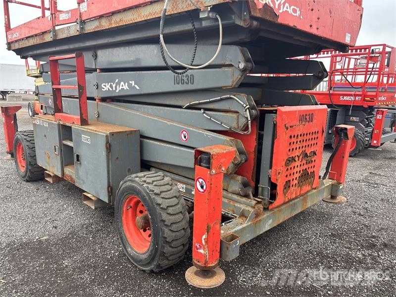 SkyJack SJ9250RT 4x4 Dual Fuel Scissor Lift Ανυψωτήρες ψαλιδωτής άρθρωσης