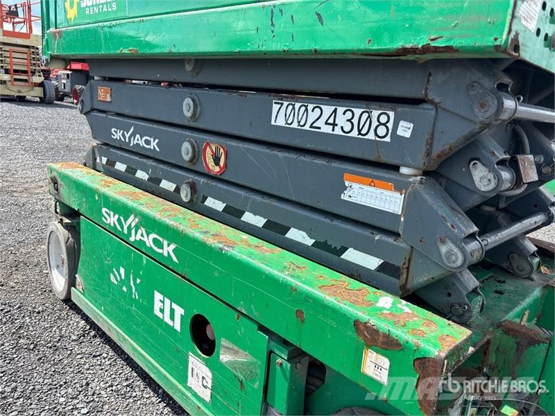 SkyJack SJII3219 Electric Scissor Lift Šķerveida pacēlāji