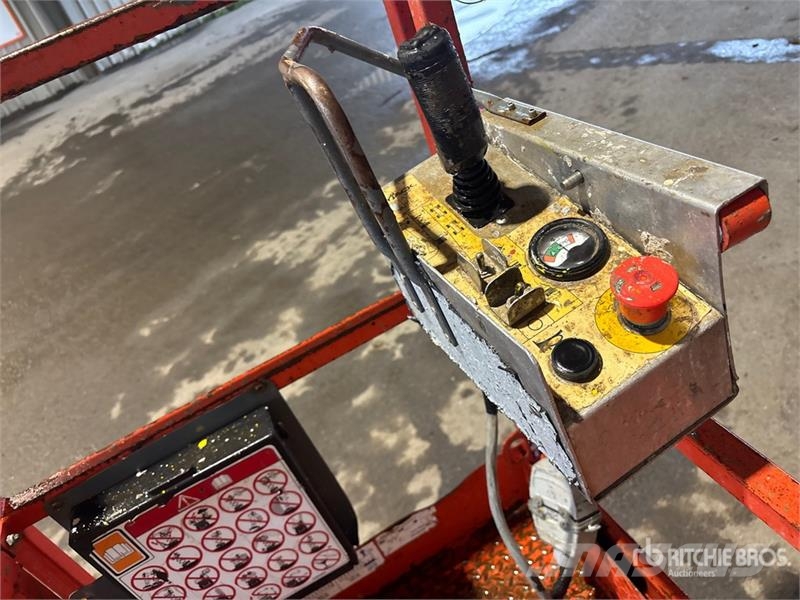 SkyJack SJII3219 Electric Scissor Lift Škaraste platforme
