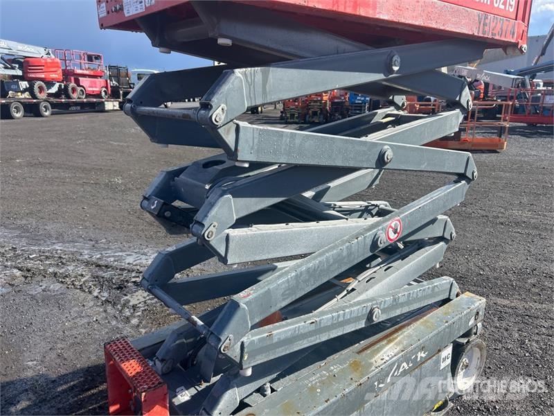SkyJack SJIII-3219 Electric Scissor Lift Käärtõstukid