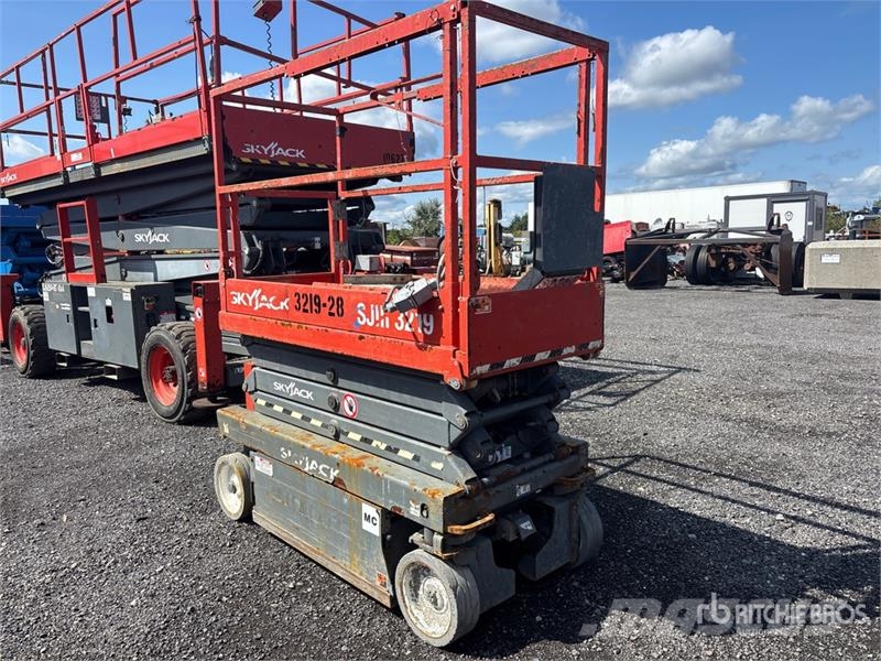 SkyJack SJIII-3219 Electric Scissor Lift Ανυψωτήρες ψαλιδωτής άρθρωσης