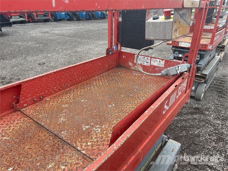 SkyJack SJIII3219 Scissor lifts