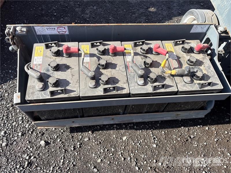 SkyJack SJIII3219 Šķerveida pacēlāji