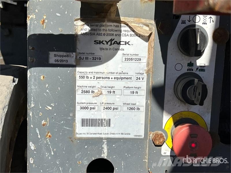 SkyJack SJIII3219 Škaraste platforme