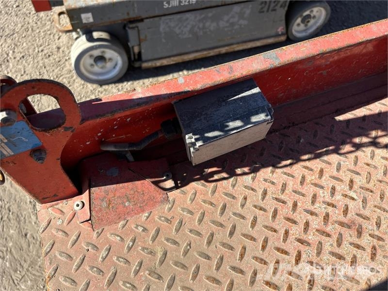 SkyJack SJIII3219 Škaraste platforme