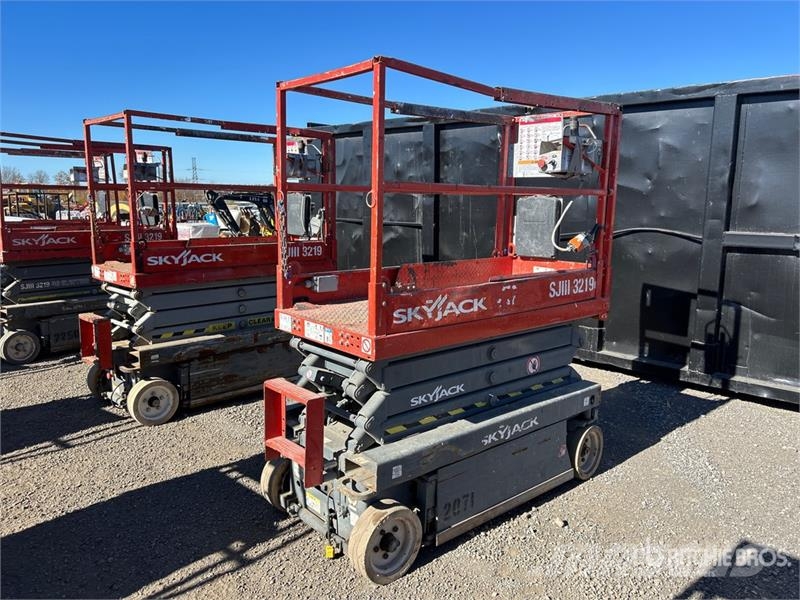 SkyJack SJIII3219 Škaraste platforme