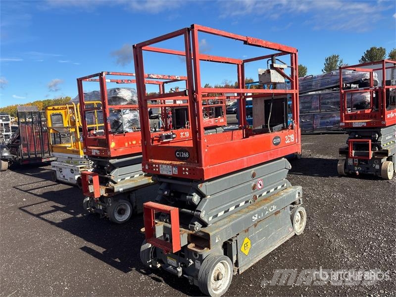 SkyJack SJIII3219 Šķerveida pacēlāji